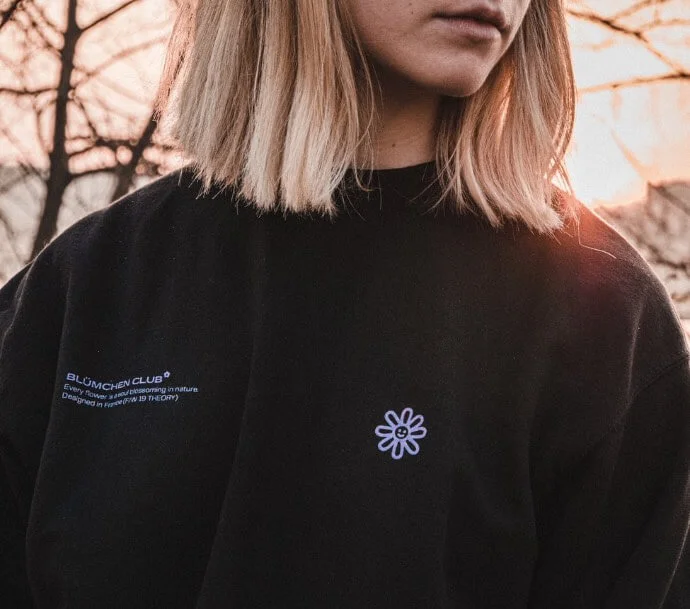 Pullover mit Namensaufdruck